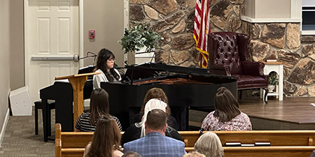Lady playing the piano